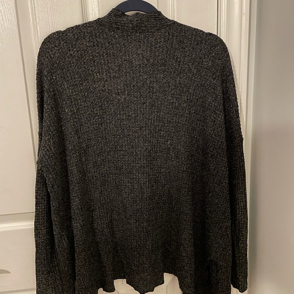 American Eagle Soft & Sexy Cardigan - Picture 2 of 2